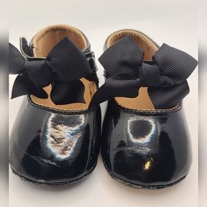 Black Dress Shoes with Bow (Baby/Toddler)